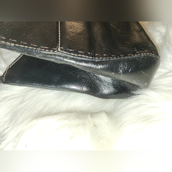 FOSSIL Black Leather Shoulder Bag Purse - Picture 13 of 14